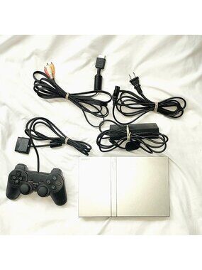 Sony Playstation 2 PS2 Slim Silver SCPH 79001 With Controller